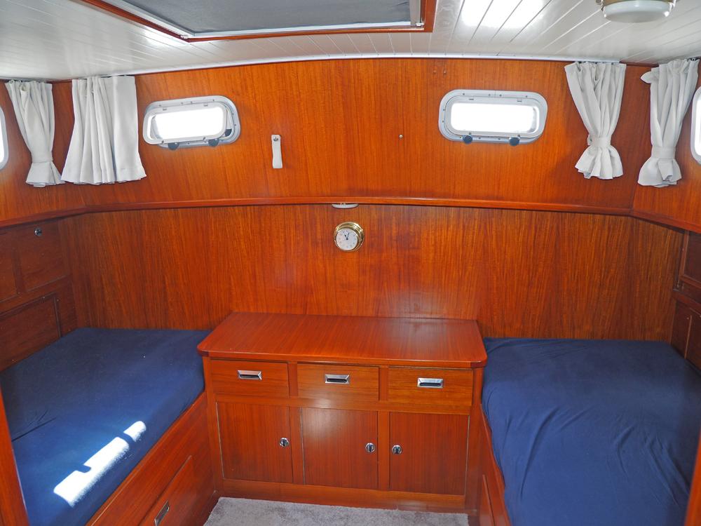 Aft cabin, Accommodation
